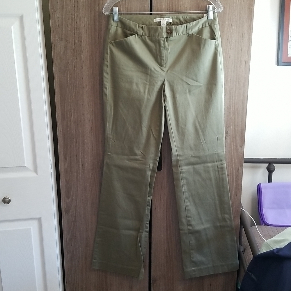 Tommy Hilfiger Khaki Bootcut Pants Women's Size 8